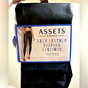 NWT Assets by Spanx Black Faux Leather Shaping Leggings XL